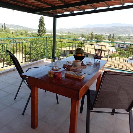 Triζin Apartment Galatás Bagian luar foto
