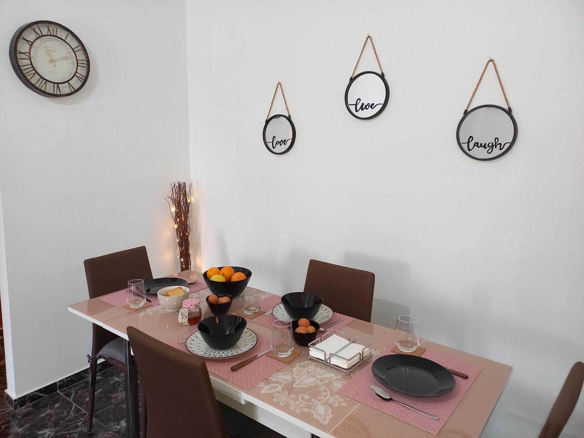 Triζin Apartment Galatás Bagian luar foto